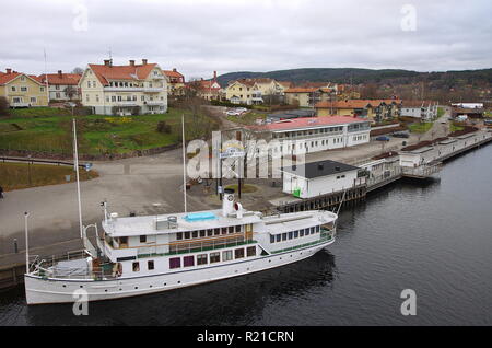 La piccola città di Leksand in Dalarna,Svezia sul grigio di una giornata autunnale.15.11.2018 Foto Stock