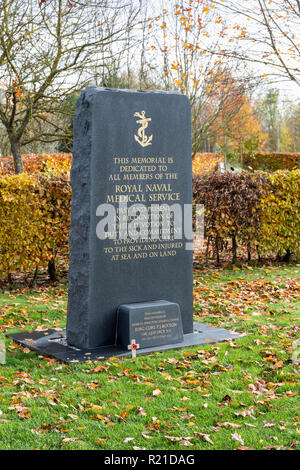 Royal Naval Medical Service Memorial, National Memorial Arboretum, Airwas, Staffordshire, Inghilterra, Regno Unito Foto Stock