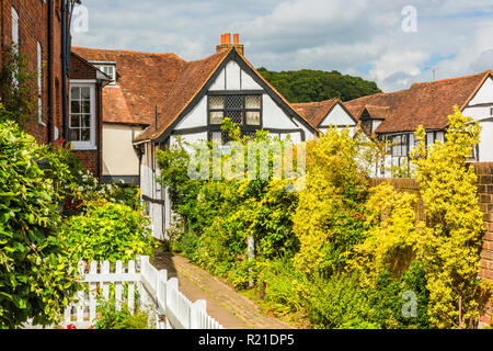 Edifici con travi in legno in Old Amersham, Buckinghamshire, Inghilterra Foto Stock