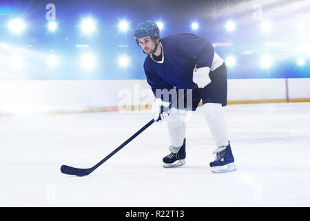 Immagine composita del giocatore di hockey su ghiaccio Foto Stock