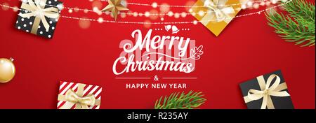 Auguri di Natale carta con confezioni regalo su sfondo rosso. Utilizzare per poster, coperchio, banner. Illustrazione Vettoriale