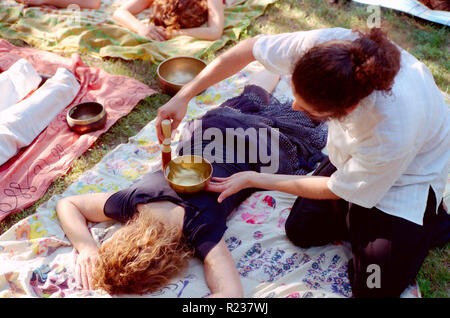 Campana tibetana la terapia Foto Stock