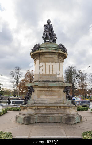 Il memoriale di Gower in Bancroft giardini, Stratford-upon-Avon, Warwickshire include una statua di William Shakespeare Foto Stock