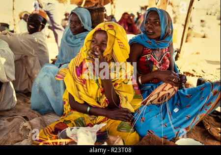 Sudan durante la carestia periodo di maggio-giugno 1985. Questa immagine scansionata in 2018 Foto Stock