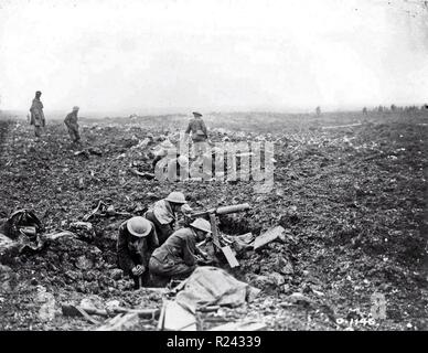 Canadian mitraglieri a Vimy Ridge la prima guerra mondiale; Aprile 1917 Foto Stock