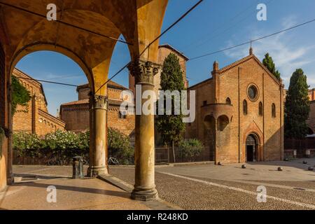 Piazza San Lorenzo, Bologna, Emilia Romagna, Italia, Europa Foto Stock