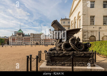 Il Memoriale di Cadice, sulla sfilata delle Guardie a Cavallo Ground, London, England, Regno Unito, Europa Foto Stock