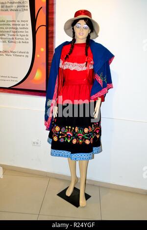 Costumi tipici della regione - centro culturale in HUARAZ. Dipartimento di Ancash.PERÙ Foto Stock