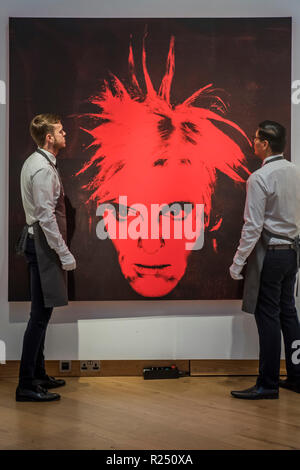 Londra, Regno Unito. 16 Nov 2018. Rosso grande spavento parrucca da Gavin Turk est £12-18.000 - Christie's presenta una mostra di opere del suo imminente britannica moderna arte vendita, in vista del pubblico da 16-19 novembre 2018. La vendita della sera si svolgerà il 19 novembre 2018 presso Christie's King Street. Credito: Guy Bell/Alamy Live News Foto Stock