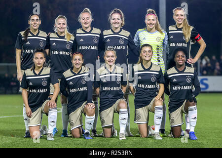 Eindhoven, Paesi Bassi. 16 Nov 2018. EINDHOVEN, 16-11-2018 ,De Herdgang , ajax teamphoto durante la partita PSV - Ajax (donne) Credito: Pro scatti/Alamy Live News Foto Stock