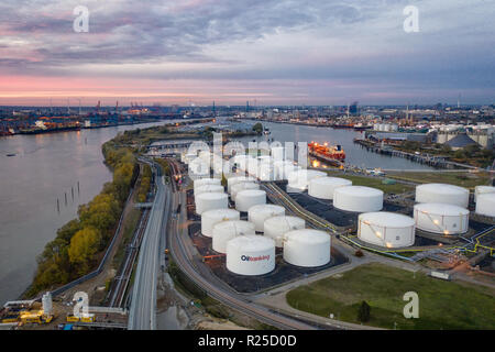 Oiltanking stoccaggio di petrolio in Amburgo Foto Stock