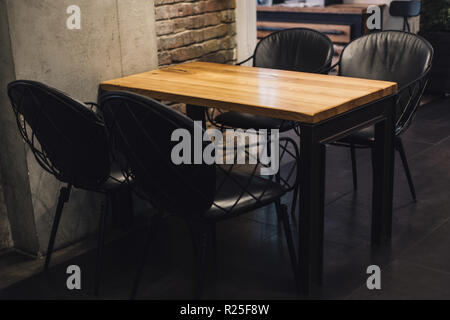 Ristorante arredamento moderno in stile loft Foto Stock