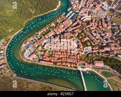 Vista di Plentzia, Bizkaia, Paesi Baschi Foto Stock