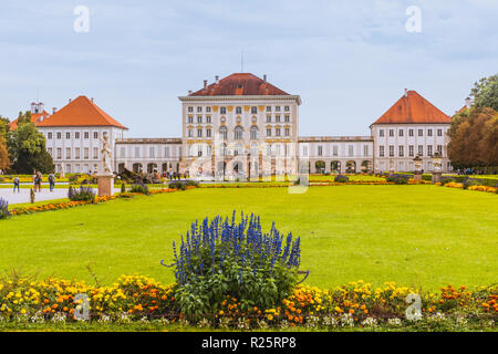 Il Palazzo di Nymphenburg e Park Monaco di Baviera Baviera Germania Foto Stock