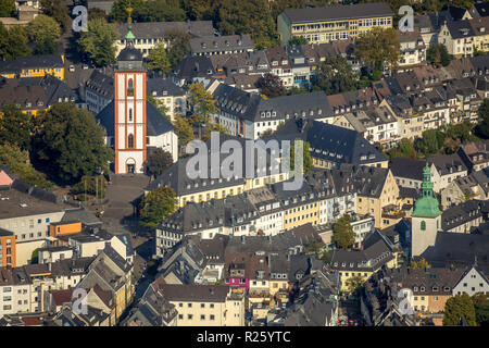 Vista aerea, vista città con la Chiesa di San Nicola, Siegen, Renania settentrionale-Vestfalia, Germania Foto Stock