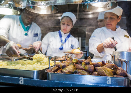 Miami Florida,North Miami,Johnson & Wales University,Open house,case,arti culinarie,scuola studenti,ospitalità,carriera,cappotto chef,cravatta,skul Foto Stock