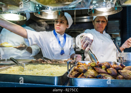 Miami Florida,North Miami,Johnson & Wales University,Open house,case,arti culinarie,scuola studenti,ospitalità,carriera,cappotto chef,cravatta,skul Foto Stock