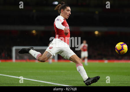 Hector Bellerin di Arsenal - Arsenal v Wolverhampton Wanderers, Premier League, Emirates Stadium, Londra (Holloway) - 11 novembre 2018 Foto Stock