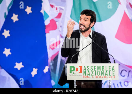 Roma, Italia. 17 novembre 2018. Foto di Roberto Monaldo / LaPresse 17-11-2018 Roma Italiano Assemblea Nazionale del Partito Democratico Nella foto Frans Timmermans Photo Roberto Monaldo / LaPresse 17-11-2018 Roma (Italia) Assemblea nazionale del Partito democratico nella foto di Frans Timmermans Credito: LaPresse/Alamy Live News Foto Stock