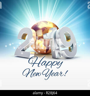 Felice Anno Nuovo saluti e 2019 silver data numero composto con un oro il pianeta terra, focalizzato su America, stelle lucenti e raggi di luce dietro - 3D i Foto Stock