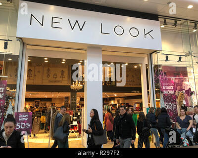 Nuovo look store nella lettura,Berkshire Foto Stock