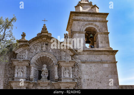 Chiesa di Yanahuara (Iglesia San Juan Bautista de Yanahuara) in Arequipa, Perù Foto Stock