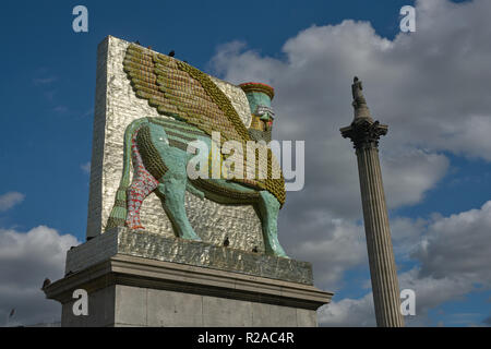 Michael Rakowitz di lavoro quarto zoccolo in Trafalgar Square 2018 Foto Stock