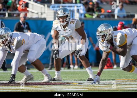 Orlando, FL, Stati Uniti d'America. 17 Nov, 2018. La Bethune Cookman Wildcats linebacker Devin James (31) durante il NCAA Football game in Florida Classic tra la Florida A&M Rattlers ed Bethune Cookman Wildcats. La Bethune Cookman sconfitto Florida A&M 33-19 al Camping World Stadium in Orlando, Fl. Romeo T Guzman/CSM/Alamy Live News Foto Stock