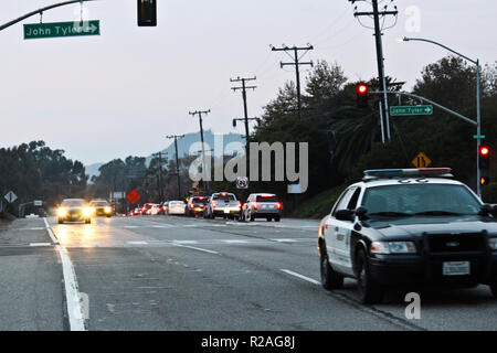 Distruzioni causate dagli incendi di Malibu sopra Pepperdine University e la comunità circostante. Foto Stock