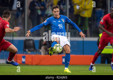 Milano, Italia. 17 novembre 2018. Federico Chiesa (Italia) durante la UEFA Nazioni 2018-2019 League match tra Italia 0-0 Portogallo a Giuseppe Meazza il 17 novembre 2018 a Milano (Italia). (Foto di Maurizio Borsari/AFLO) Foto Stock