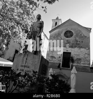 Viaggio invernale in Cinque Terre quartiere: da Manarola a Corniglia, Cornigia, Liguria, Italia Foto Stock