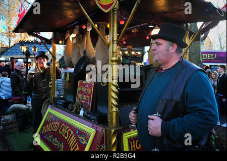 Harrogate durante il Mercatino di Natale weekend, England Regno Unito Foto Stock