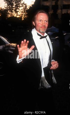 BEVERLY HILLS, CA - gennaio 23: attore Jon Voight assiste il cinquantesimo Annuale di Golden Globe Awards il 23 gennaio 1993 presso il Beverly Hilton Hotel di Beverly Hills, la California. Foto di Barry re/Alamy Stock Photo Foto Stock