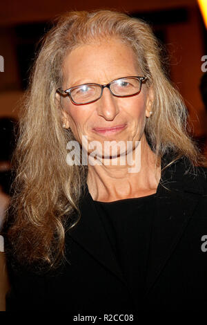 NEW YORK, NY - 15 Maggio: fotografa Annie Leibovitz assiste la 53rd annuale di Clio Awards presso il Museo Americano di Storia Naturale il 15 maggio 2012 in New York City. (Foto di Steve Mack/S.D. Mack foto) Foto Stock