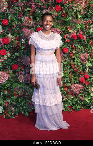 Londra, Regno Unito. 18 Novembre, 2018. Jade Anouka, 64th Evening Standard Theatre Awards, il Theatre Royal Drury Lane, London REGNO UNITO, 18 novembre 2018, Foto di Richard Goldschmidt Credito: ricca di oro/Alamy Live News Foto Stock