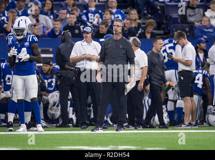 18 novembre 2018: Indianapolis Colts head coach Frank Reich durante la NFL Football azione di gioco tra il Tennessee Titans e Indianapolis Colts a Lucas Oil Stadium di Indianapolis, Indiana. Indianapolis sconfitto Tennessee 38-10. John Mersits/CSM. Foto Stock