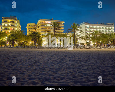 Calella de Palafrugell paesaggio notturno in Costa Brava, Spagna. Foto Stock