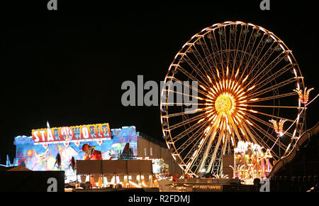 La ruota panoramica Ferris Foto Stock