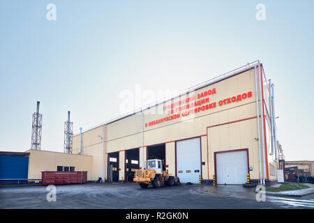 GRODNO, Bielorussia - Ottobre 2018: Grodno impianto per il riciclo e la meccanica di smistamento dei rifiuti. Foto Stock