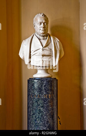 Italia Piemonte Torino Granieri palace Circolo dei lettori la stanza di Camillo Benso Conte di Cavour - Busto Foto Stock