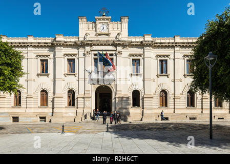 Reggio Calabria, Italia - 30 Ottobre 2017: Monumento a Italia in Piazza  Italia in Reggio Calabria, Italia Foto stock - Alamy