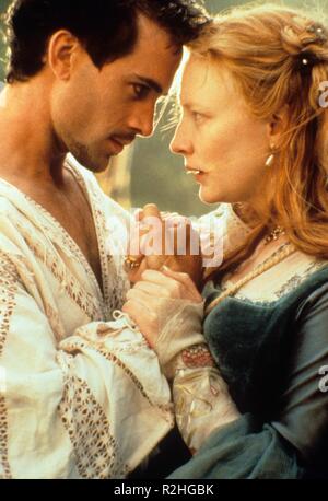 Elizabeth Anno : 1998 UK / USA Direttore : Shekhar Kapur Cate Blanchett, Ralph Fiennes Foto Stock