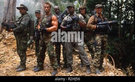 Predator Anno : 1987 USA REGISTA : John McTiernan Jesse Ventura, Shane nero, Arnold Schwarzenegger, Carl Weathers, Bill Duke, Sonny Landham, Richard Chaves Foto Stock