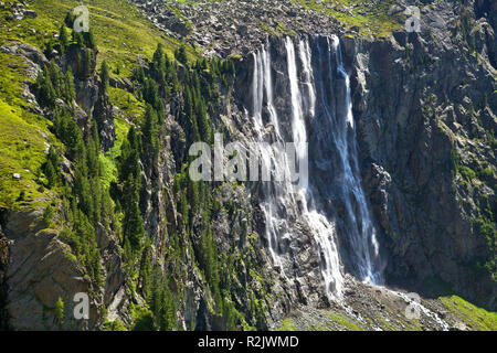 Austria, Tirolo, Alto Inn Valley, Anton Renk cade Foto Stock