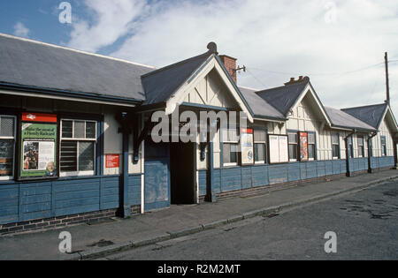 Pwllheli stazione ferroviaria, Dovey giunzione Pwllheli Cambrian Coast linea ferroviaria, Gwynedd, Galles, Gran Bretagna Foto Stock