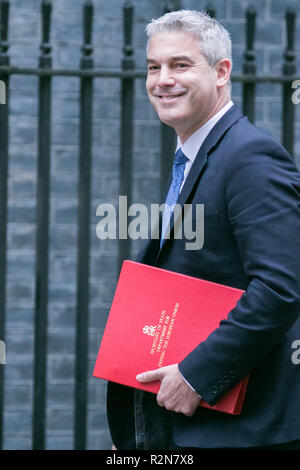 Londra REGNO UNITO. Xx Novembre 2018. Appena nominato segretario di Stato per la chiusura dell'Unione europea Stephen Barclay MP arriva a Downing Street settimanale per la riunione di gabinetto Credito: amer ghazzal/Alamy Live News Foto Stock