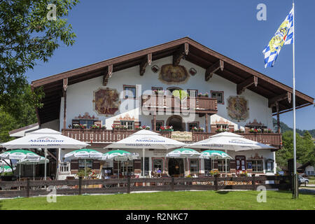 Café Windbeutelgräfin al Mühlbauernhof a Ruhpolding, Chiemgau Alpi, Chiemgau, Alta Baviera, Baviera, Germania meridionale, Germania, Europa Foto Stock