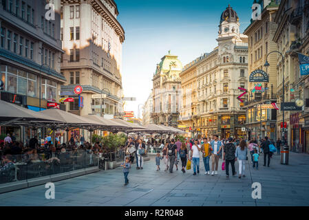 Europa Austria, Vienna Innere Stadt District, shopping Graben Foto Stock