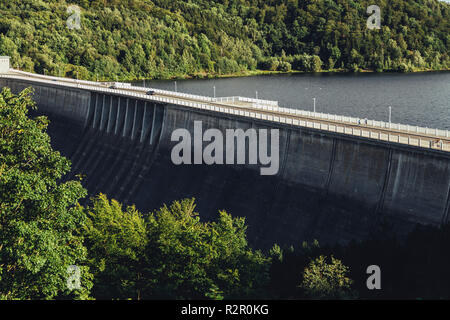 Titan RT, uno dei la più lunga del mondo ponti di sospensione per i pedoni, Rappbode Dam, Montagne Harz Foto Stock