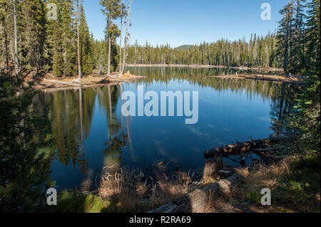 Snell Lago in Oregon il Diamond Peak Wilderness Foto Stock